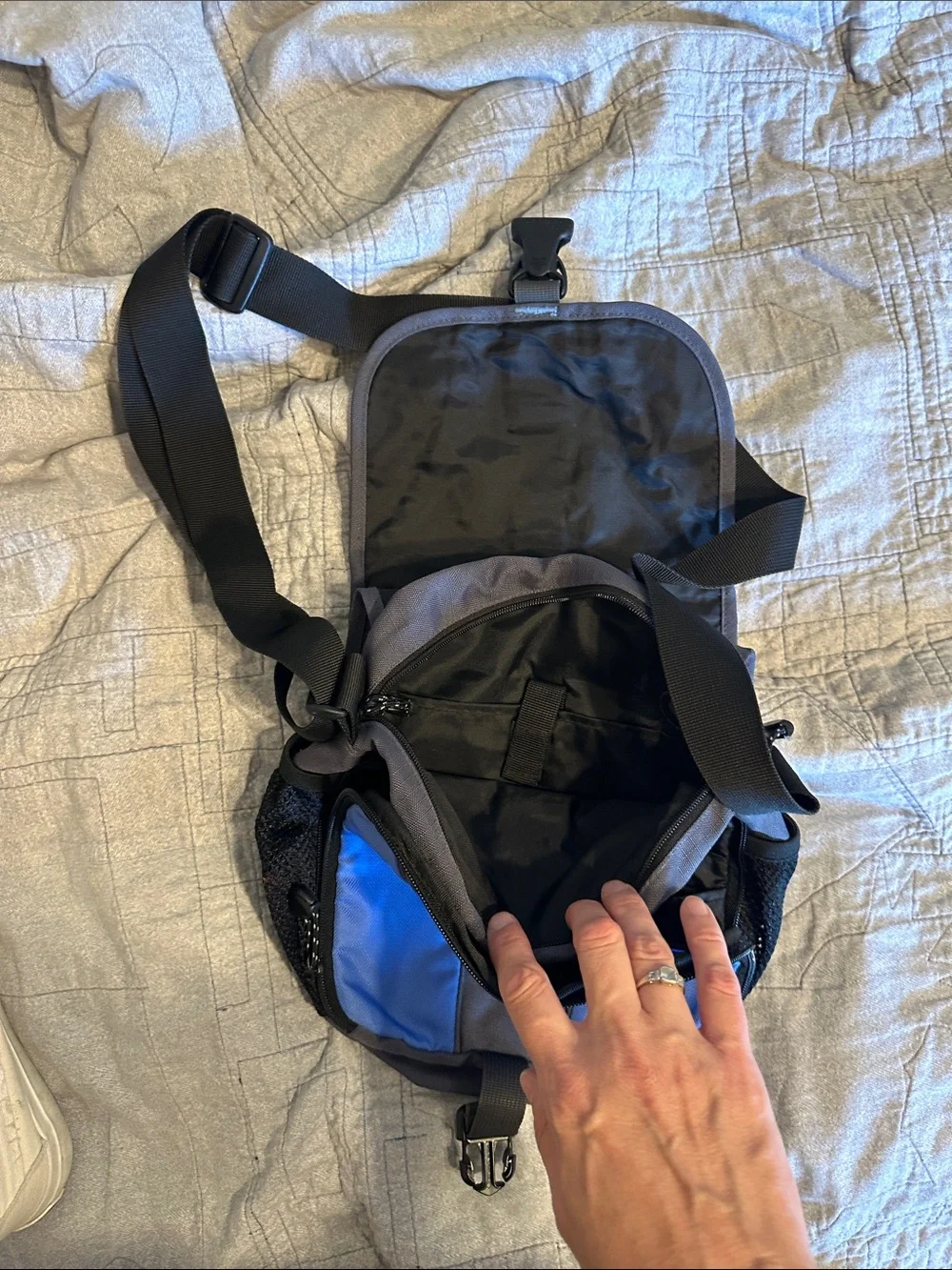 NWT Eddie Bauer Two-Tone Blue and Gray Messenger Crossbody